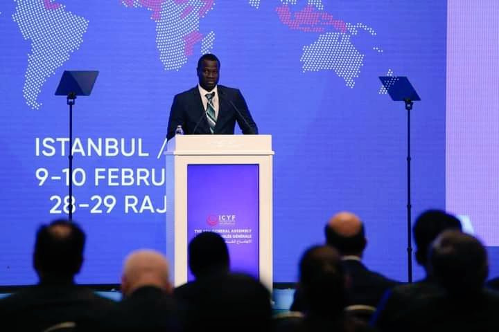 BaksBadjie's tweet photo. Called on Gov'ts of OIC to engage & invest more in young people's education, skills dev'ment & economic empowment in order to take them & their families out of poverty, & prevent youths from being used as elements to promote violence & extremism.
#5thGA #IslamicCoYouthForum ๐น๐ท https://t.co/6ReZa55tNa