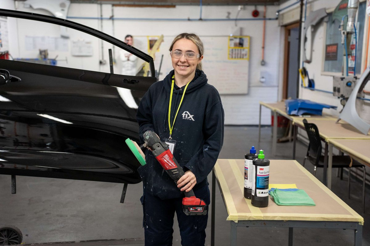 Coleg Gwent tweet media