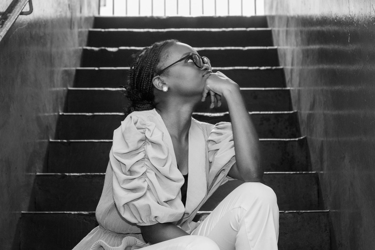 Trymediake's tweet photo. “Stress less and enjoy the best, wear black and white.” 
#blackandwhitephotography 
#trymediake 
#photography 
#BlackAndWhitePhotography
#snap_bnw https://t.co/yOHvt7bMTG