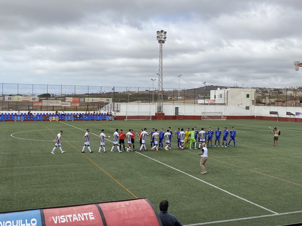 Cuando decide el corazón 🤍🖤

Yo elijo creer, yo elijo luchar ⚔️

Vamos <a href="/CDBadajoz/">CD Badajoz</a> 

📍Gran Canaria