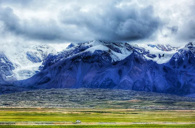 BarkhorLhasa's tweet photo. Extremely beautiful Gyirong Valley in Xizang of China. https://t.co/Qwq21YSUcr
