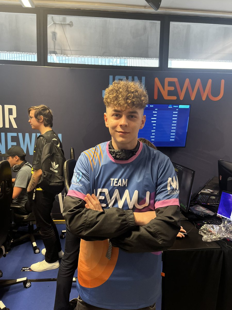 Newvu Academy tweet media