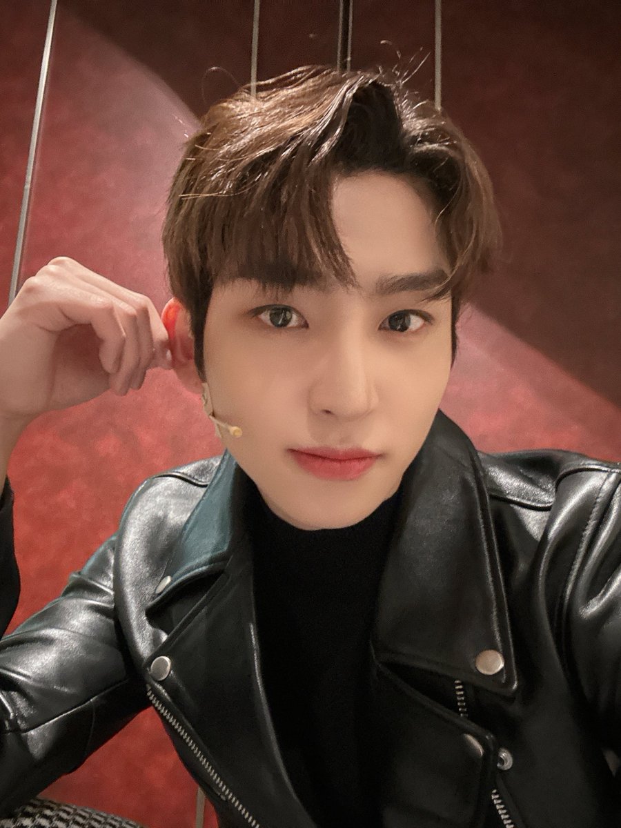 IST_THEBOYZ tweet picture