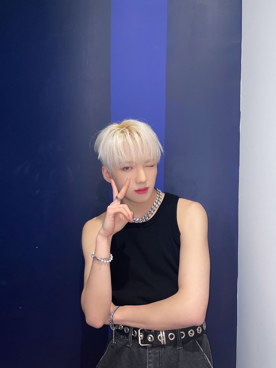 xikers_official's tweet photo. [#민재] 📸😎✨🤟
#xikers #싸이커스 https://t.co/mHZ9hTDX52