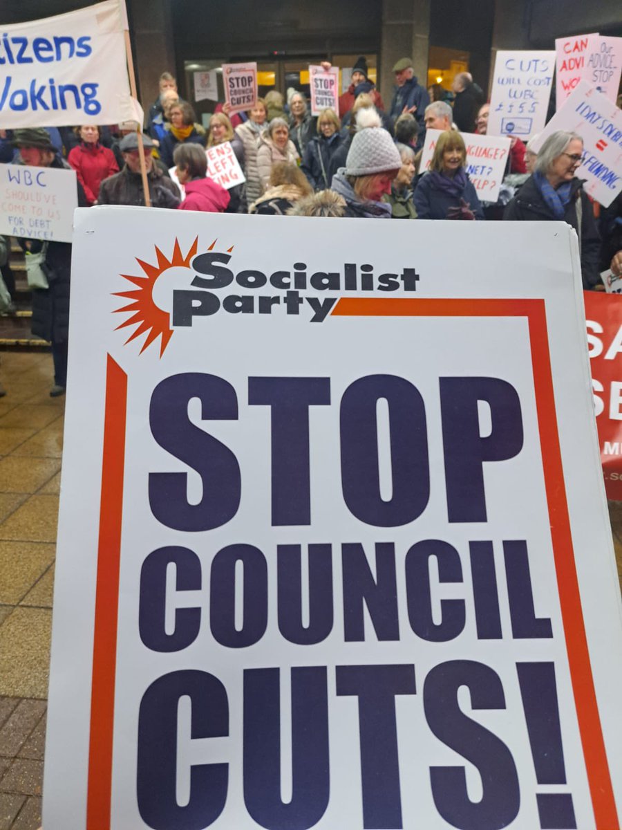 SouthernSP's tweet photo. As Labour councils carry out Tory cuts we need candidates to stand in May who won’t vote for cuts!
Defend council jobs & services!
Join the socialists and stand with the Trade Unionist and Socialist Coalition @TUSCoalition
#SocialistSunday
#StandInMay
#StopCouncilCuts https://t.co/beHP8lFIoG