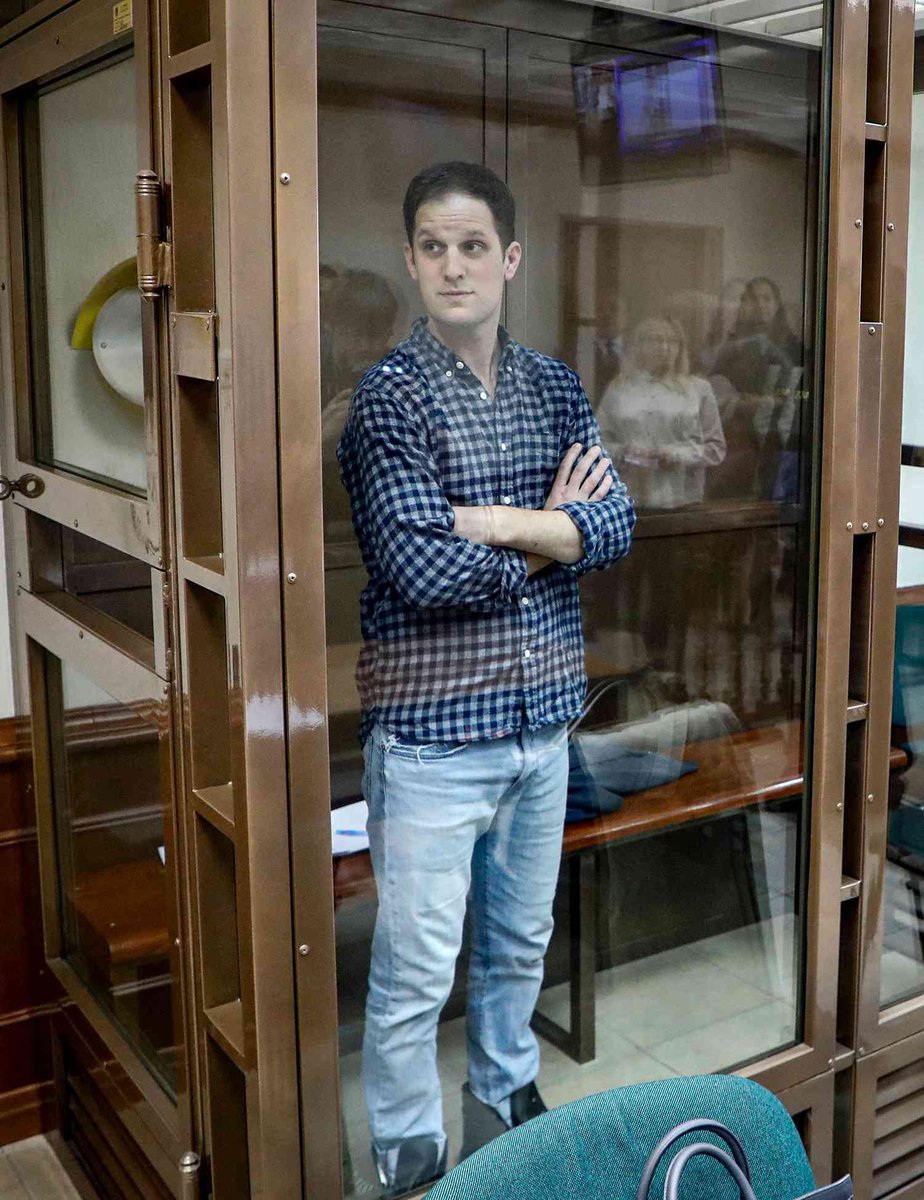 Jake Tapper 🦅 tweet media