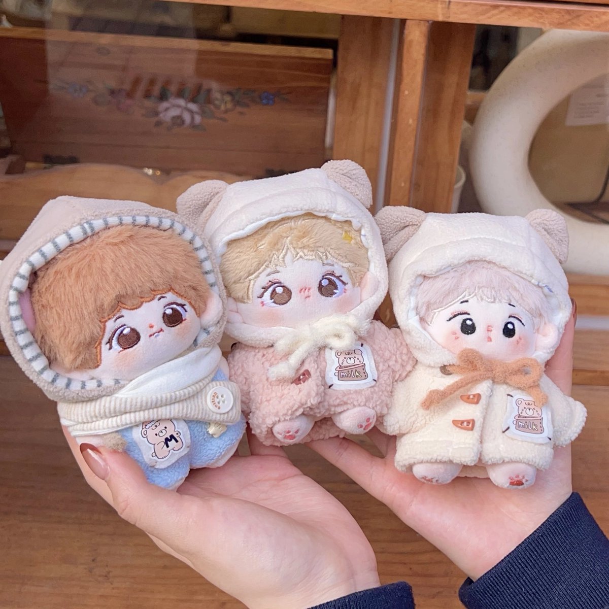 mint_go__'s tweet photo. 10cm 밀크캐럿 옷장 10깅 컬렉션 입금폼
📆 ~ 2월 21일 23:00 (페이폼은 19일까지)

✔️합배송은 인용RT
✔️트위터 아이디, 메일주소 확인
✔️주의사항 필독

#민트_밀크캐럿10깅컬렉션
#솜인덕장터

입금폼(윗치):https://t.co/2cyIWPKOOU
페이폼(윗치):https://t.co/jmuBvzcwuT
페이폼(폰디):https://t.co/uY1SEgVNtN