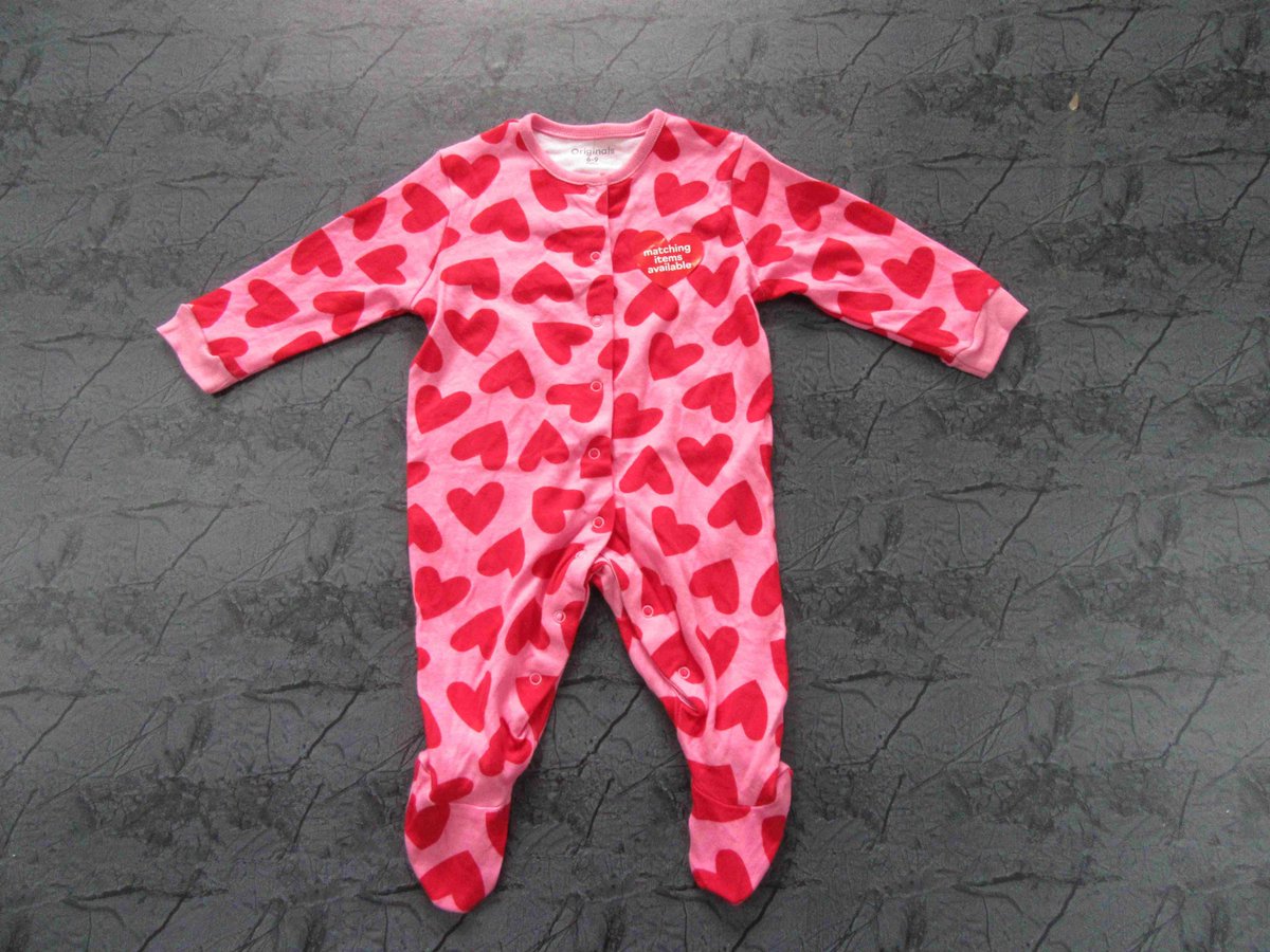 virukhater's tweet photo. MENS LADIES N KIDS STOCKLOT GARMENTS
00 91 93 63 03 63 77 - WHATSAPP / CALL 24*7 https://t.co/vgBkJFBq32