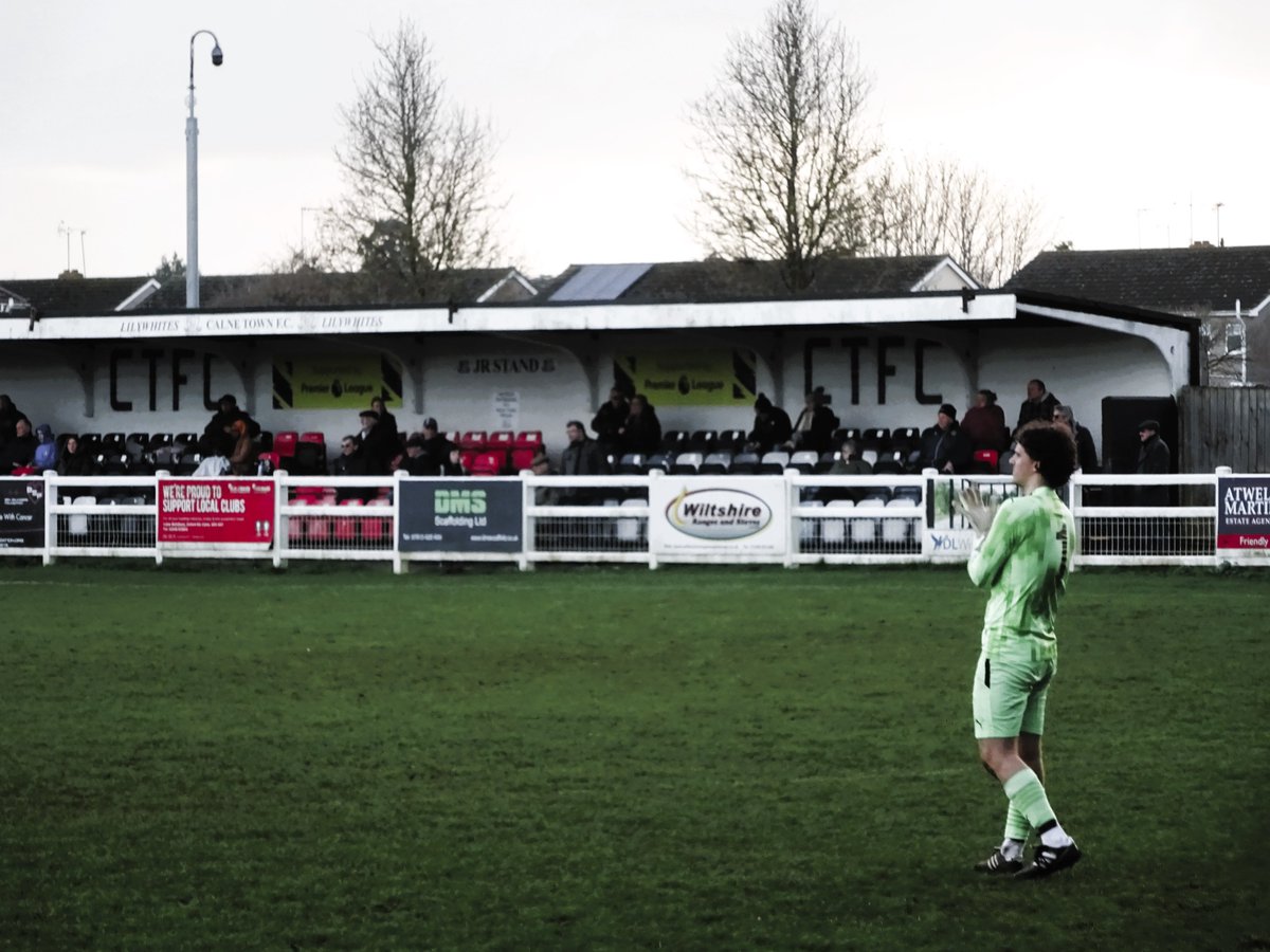 DreadHops's tweet photo. 10/02/24 Bremhill View, Calne, Wilts
@CalneTownFC 4 v 2 @ShortwoodUtdFC
@HellenicLeague Div 1 [Tier 10] Entry: £6 Att. 92[+5 Dogs] #nonleaguecrowds #groundhopping #groundhoppers #nonleaguedogs #footballgrounds #stadia #groundhop https://t.co/1zIZLBuv6u