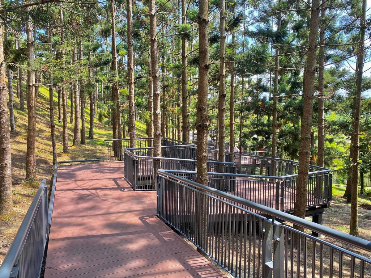 JalanCutiSantai's tweet photo. 📍Ramp @ Taman Saujana Hijau, Putrajaya 

Jom kunjungi 'European Style Park' iaitu Taman Saujana Hijau di Presint 11, Putrajaya🌲🌳🌿 https://t.co/8Pl32r9htv
