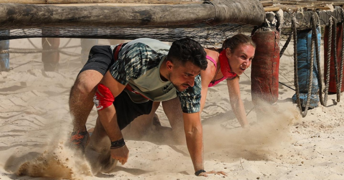 geogr1908's tweet photo. #survivorGR
Τι ζηταω να δω εστω και μια φορα??
Ενα Flag Race με Κατεριναρα και Σακαρο!!!!!
#Δαλάκα_Μόνο 🦁🐞🦁
#SakAttack 🤙🤫🤙 https://t.co/ZcHvD4pMAV
