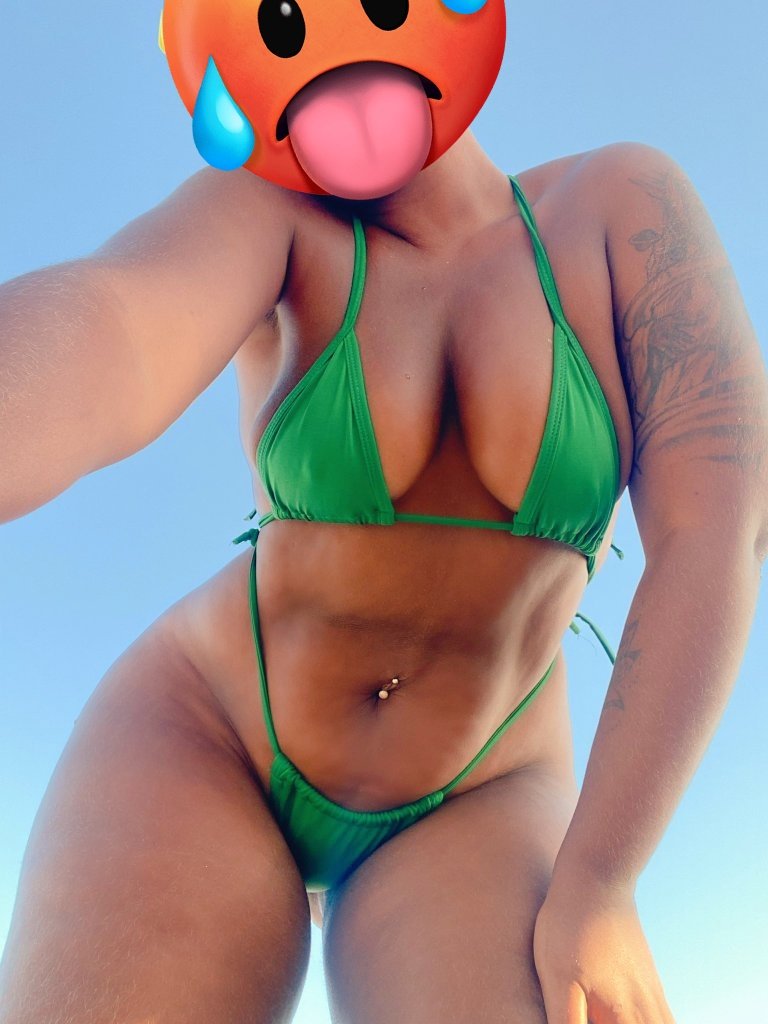 Preta quente e bela ! 😍😈
DM 📧