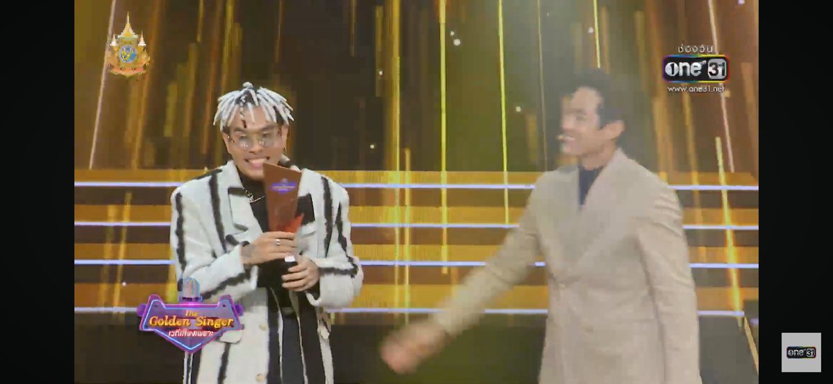 <a href="/GoldenSinger31/">The Golden Singer เวทีเสียงเพราะ</a> おめでとうございます😆😆🥇🥈🥉✨👏🏻👏🏻👏🏻
#TheGoldenSinger
#TheGoldenSingerFINAL
#ตั้มวราวุธ #KristPerawat
<a href="/GoldenSinger31/">The Golden Singer เวทีเสียงเพราะ</a>