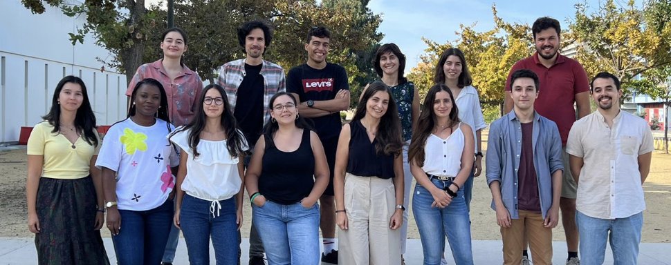 Catia Pesquita (@cpesquita) on Twitter photo Celebrating #WomenInScienceDay with how grateful I am for the amazingly talented women in my research team: Beatriz Bernardino, Catarina Canastra, Filipa Rodrigues, Filomena Sacomboio, Laura Balbi, <a href="/martacontreiras/">Marta C. Silva</a>, <a href="/RitaTorresSousa/">Rita T. Sousa</a> & <a href="/S__Nunes/">Susana Nunes</a>! <a href="/lasige/">LASIGE</a> <a href="/difcul/">difcul</a> <a href="/cienciasulisboa/">CIÊNCIAS ULisboa</a> Celebrating #WomenInScienceDay with how grateful I am for the amazingly talented women in my research team: Beatriz Bernardino, Catarina Canastra, Filipa Rodrigues, Filomena Sacomboio, Laura Balbi, <a href="/martacontreiras/">Marta C. Silva</a>, <a href="/RitaTorresSousa/">Rita T. Sousa</a> & <a href="/S__Nunes/">Susana Nunes</a>! <a href="/lasige/">LASIGE</a> <a href="/difcul/">difcul</a> <a href="/cienciasulisboa/">CIÊNCIAS ULisboa</a>