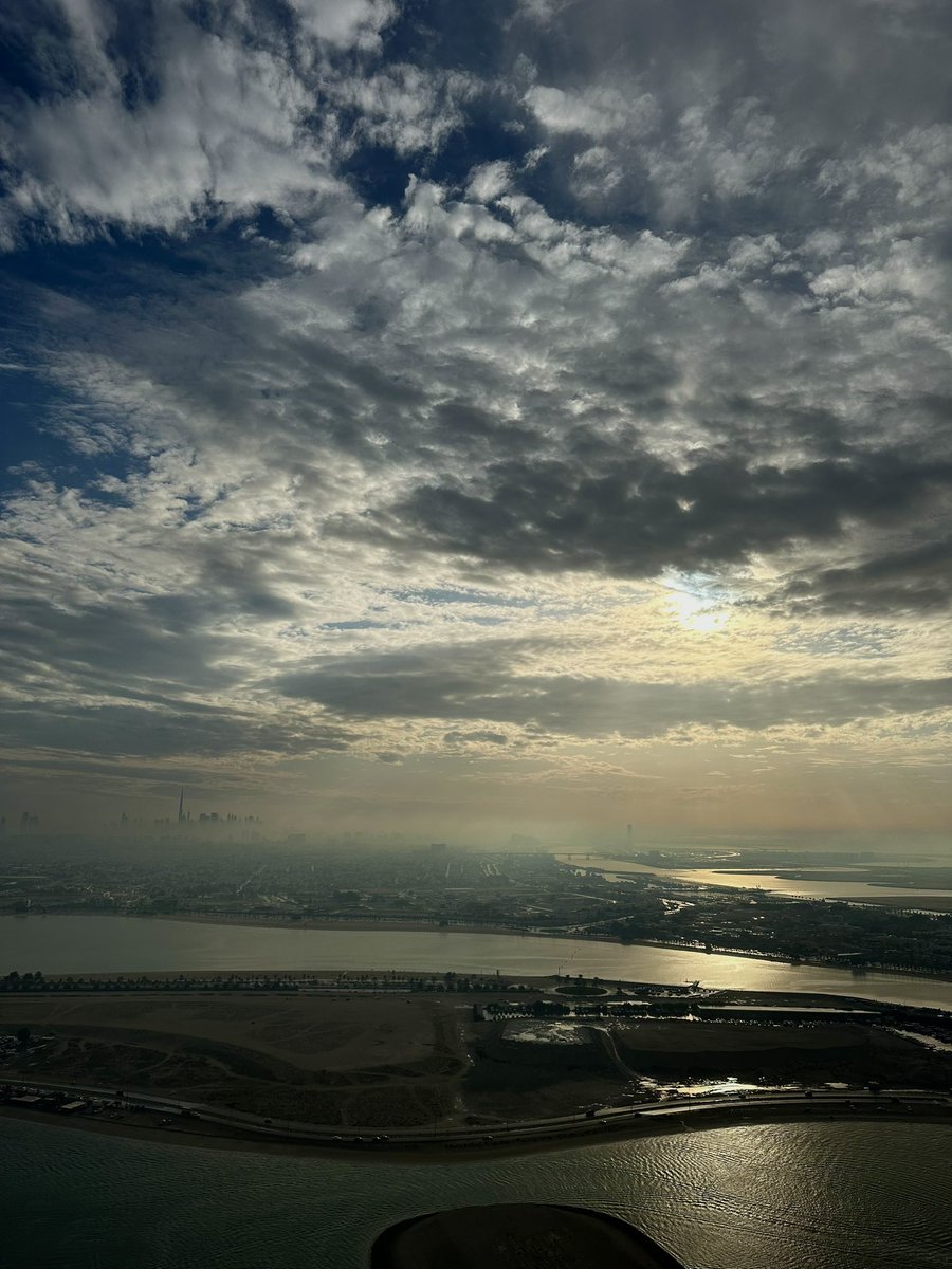 rayanzz77's tweet photo. شمس ما بعد المطر >> https://t.co/CnRQp44ruo
