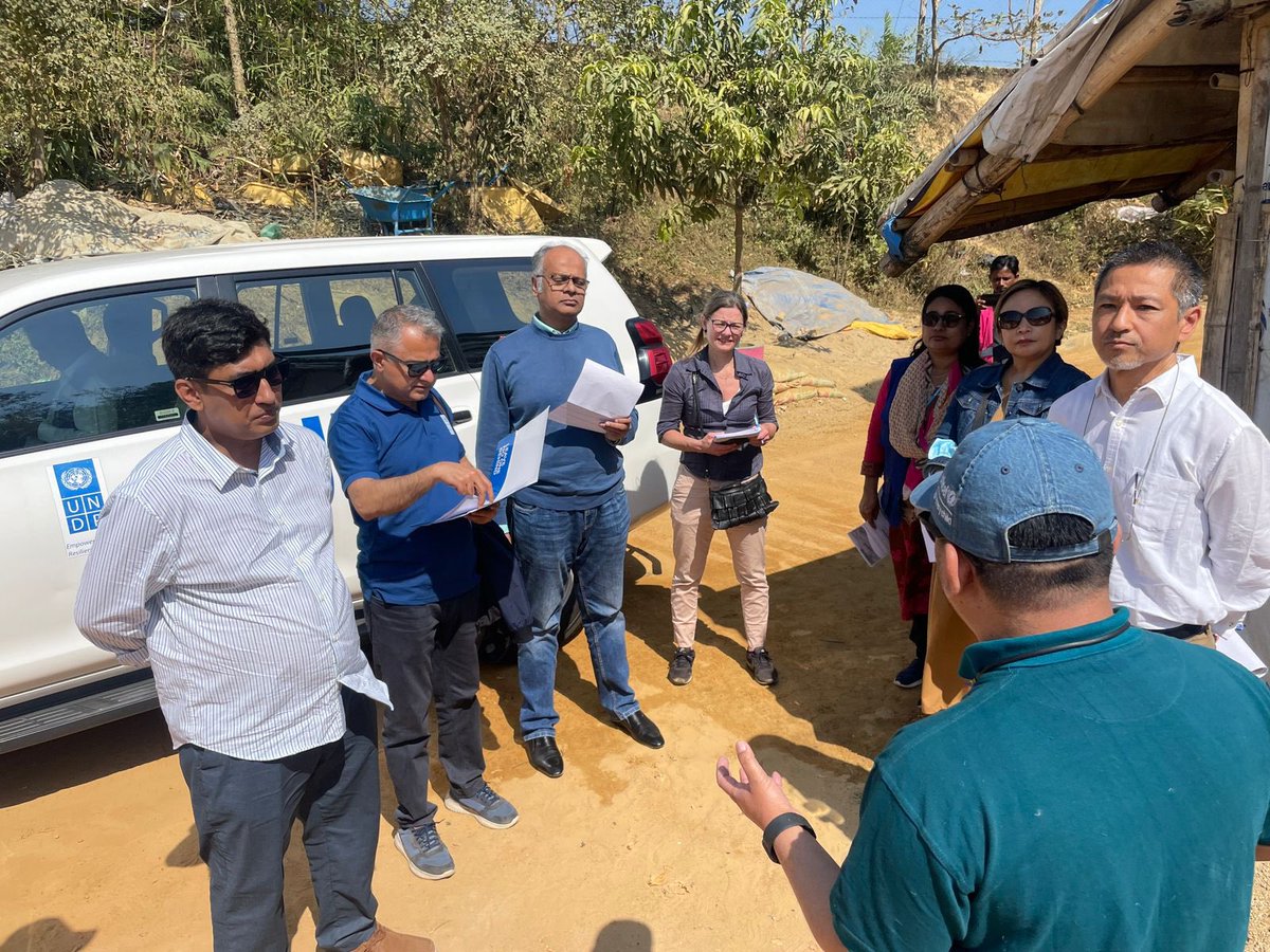 SugimotoKeita's tweet photo. We appreciated a 2-day joint Swedish SIDA and @UNDP_BD visit to the field to assess the post-project status and learn lessons for doing it better in future. We were also encouraged by the ongoing new initiatives to support the Rohingya and local communities in DRM &amp; A2J areas! https://t.co/lYb4X5OArM