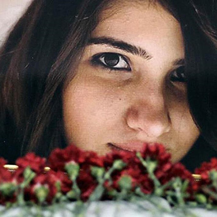 11 Şubat 2015 | #ÖzgecanAslan 9 sene önce bugün, tecavüze direnmesi sonucu demir çubuklarla dövülüp, yakılarak katledildi…