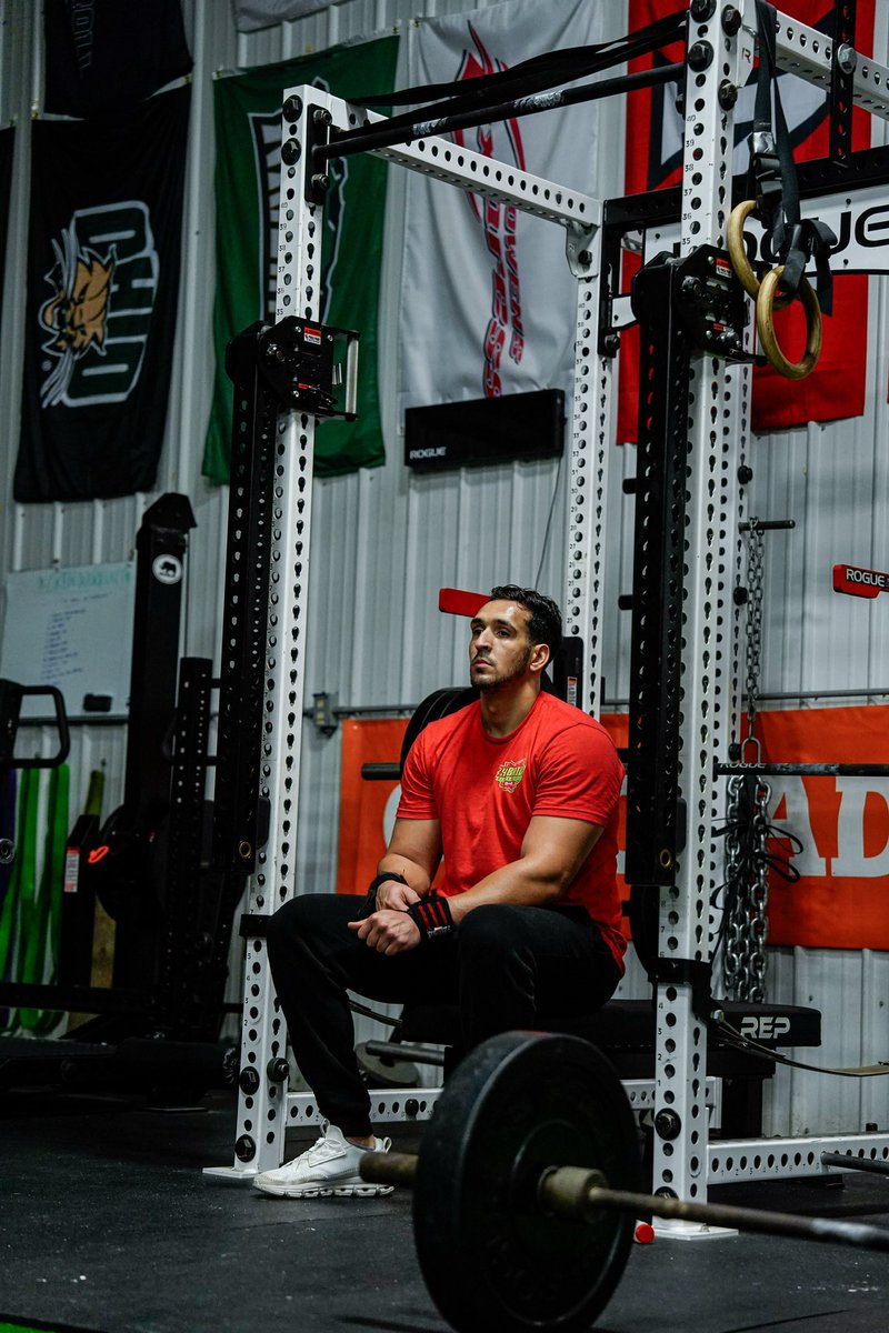 🚨THIS WEEKS GYM HOURS🚨

▪️Monday 2/12-Thursday 2/15: 5:30-6:30 am, 3:00-7:00 pm

▪️Friday 2/16: 5:30-6:30 am, 3:00-6:00 pm 

▪️Saturday 2/17: 8:00-12:00 pm 

#HybridAthlete 
📸: <a href="/harris33sarah/">Sarah Harris</a>