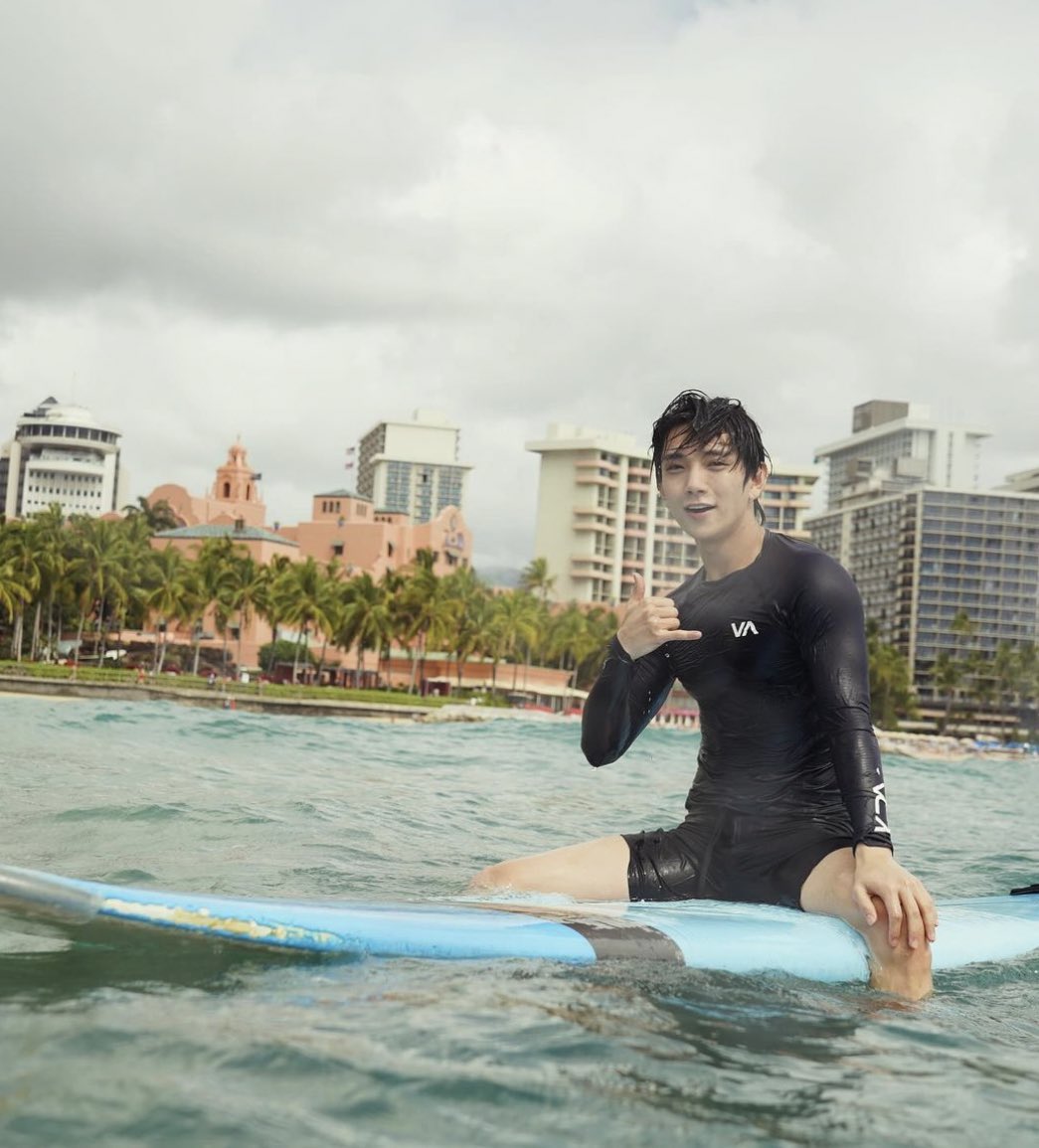 haocious's tweet image. this is a crazy ass pic i cant lie..