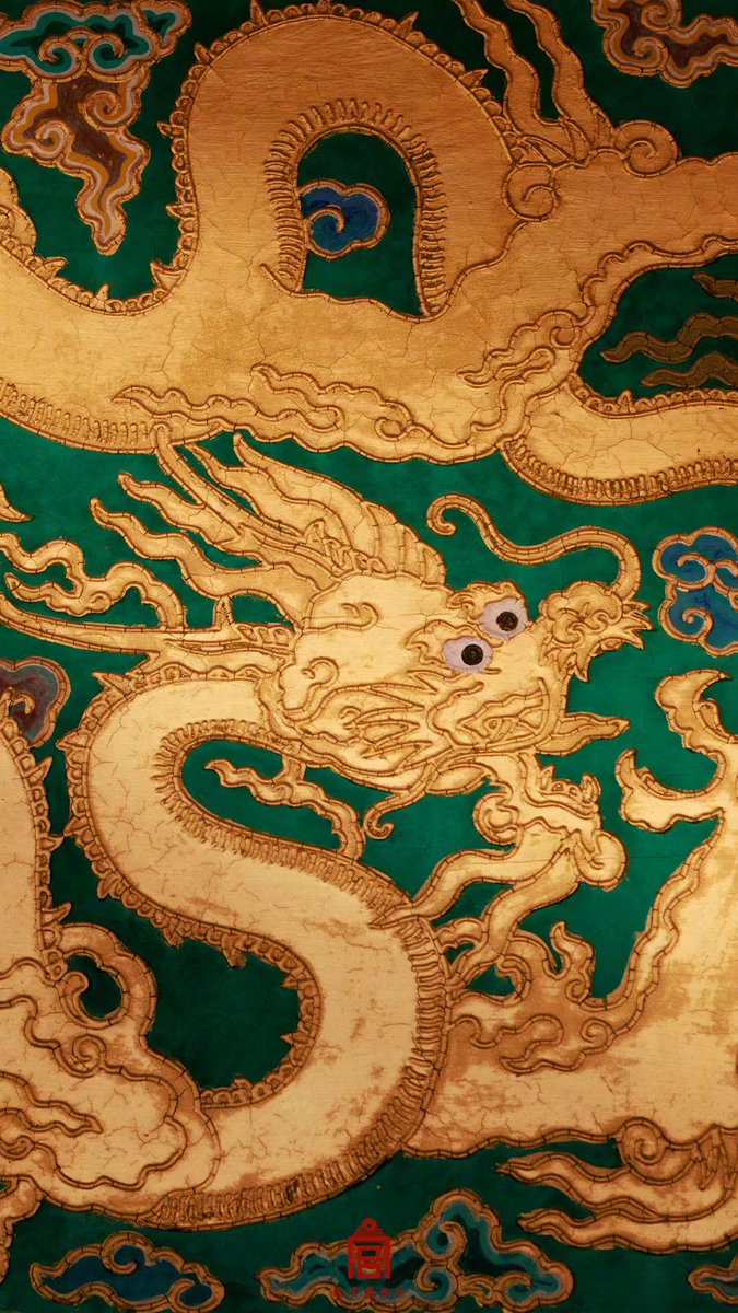 Dragon is an auspicious creature in Chinese mythology that symbolizes strength, power, good luck &amp; prosperity. #ForbiddenCity is a treasure trove of Chinese dragon patterns. You can find them almost everywhere from roofs, walls &amp; gates to incense burners &amp; stone carvings.