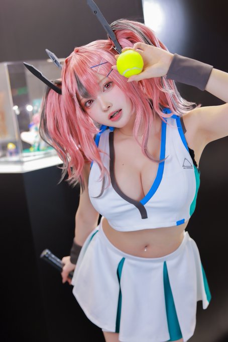 Twitterのコスプレ画像31