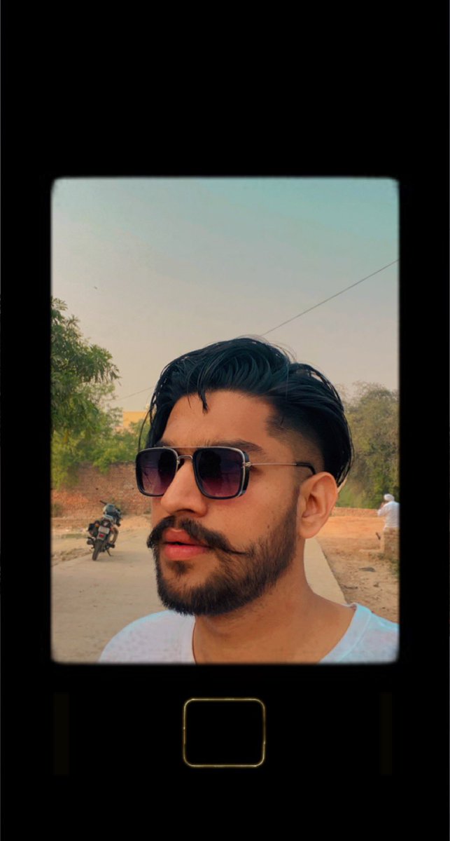 RahulSwami00143's tweet photo. प्रेम बार-बार दोहराने के लिये नहीं होता,
प्रेम सिर्फ आत्मा से महसूस किया जाता है। https://t.co/t2RBC7LEUP
