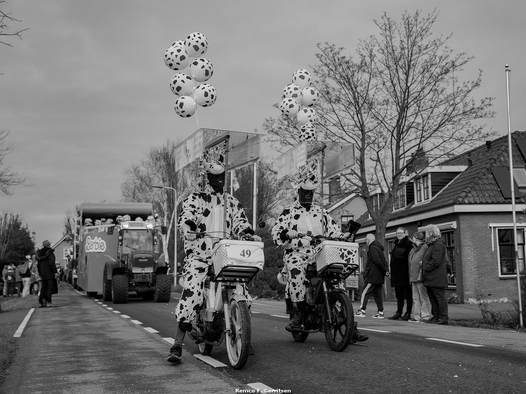 112Hart's tweet photo. https://t.co/Up5DufFBez
#Carnavalsoptocht in #Reedeurp (#Reeuwijk) https://t.co/VrmjTYux0i