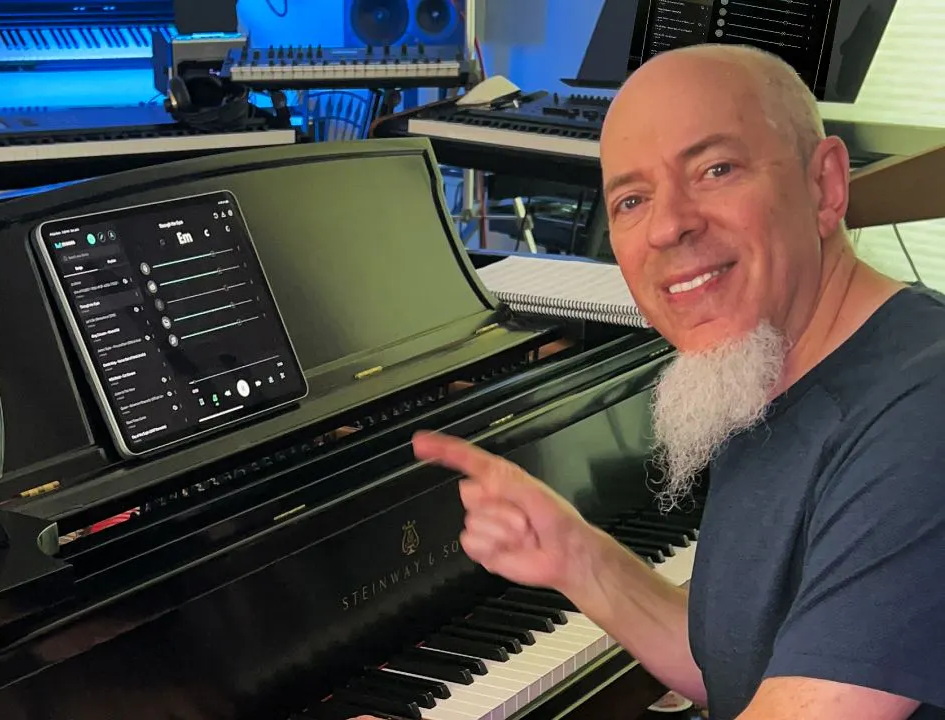 Jcrudess's tweet image. I sat down with @Moises_AI to discuss the creative process and the inspirations behind my new song "Embers."

moises.ai/blog/inspirati…

Made specially for Moises Jam Sessions, the song is now yours to reimagine.

#JordanRudess #Moises #MadeWithMoises #MoisesJamSessions