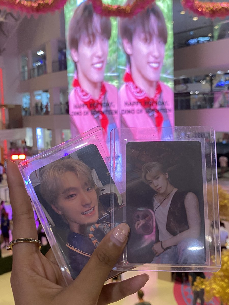 meaniesminwon's tweet photo. visited last night! thank you, @dinonaraph for making this possible for our dearest #DINO ๐ฅน๐ซถ๐ป
#ZeroTimeToWait
#์ ์๋ง_Wait_๋๋
ธ_์์ผ์ด๋
#WAIT_itsDINO_day https://t.co/QS4VKpGPH9