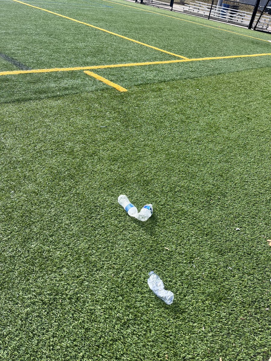 EronVega's tweet photo. Soccer should be banned from Robert crown @CityofEvanston let’s use it for baseball only! #RespectTheField https://t.co/G5jmmXl3MU