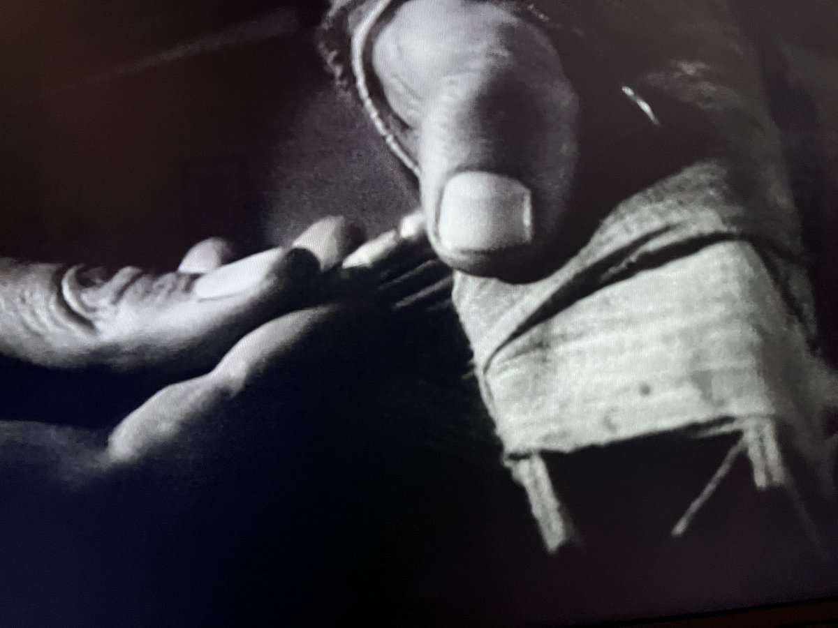 Saw the classic 1964 FWW film ‘King &amp; Country’ for the first time yesterday. Excellent performance from Tom Courtney. It’s of its time of course, but some interesting themes nevertheless.

And, importantly, this 👇- a Princess Mary box, with a bullet pencil to boot! 😃