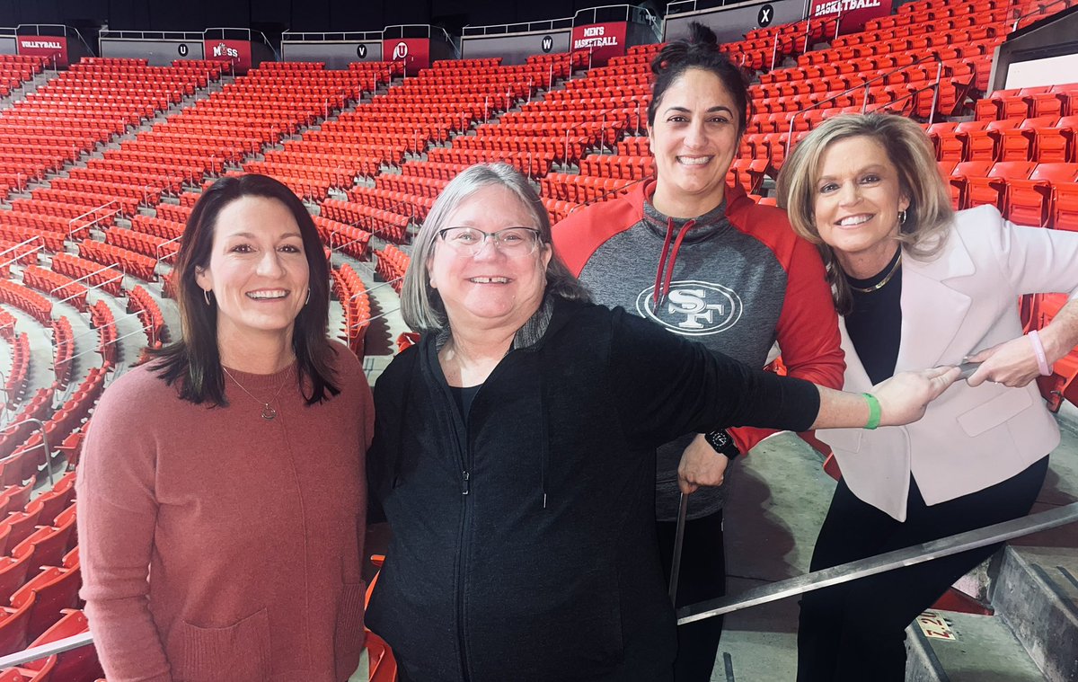 Get your Pink On and Let’s Go! We have some <a href="/pac12/">Pac-12 Conference</a> WB to get you warmed up on Super Bowl Sunday! #20 <a href="/UTAHWBB/">Utah Women’s Basketball</a> and <a href="/OregonWBB/">Oregon Women’s Basketball</a> with <a href="/ASUCoachCharli/">Charli Turner Thorne</a> and our Fabulous crew <a href="/loriburnsbrooks/">Lori Burns Brooks</a> <a href="/zohra_ziani/">Zohra Ziani</a> <a href="/Pac12Network/">Pac-12 Network</a> 12MT