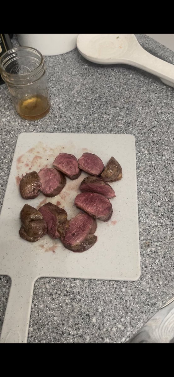 TACTICALFOWLNW's tweet photo. Master the Art of Mallard Duck Breast with This Quick Recipe
https://t.co/IhUvxgCwP5
#waterfowl #wildgame #recipe https://t.co/SG3v5gfXZQ
