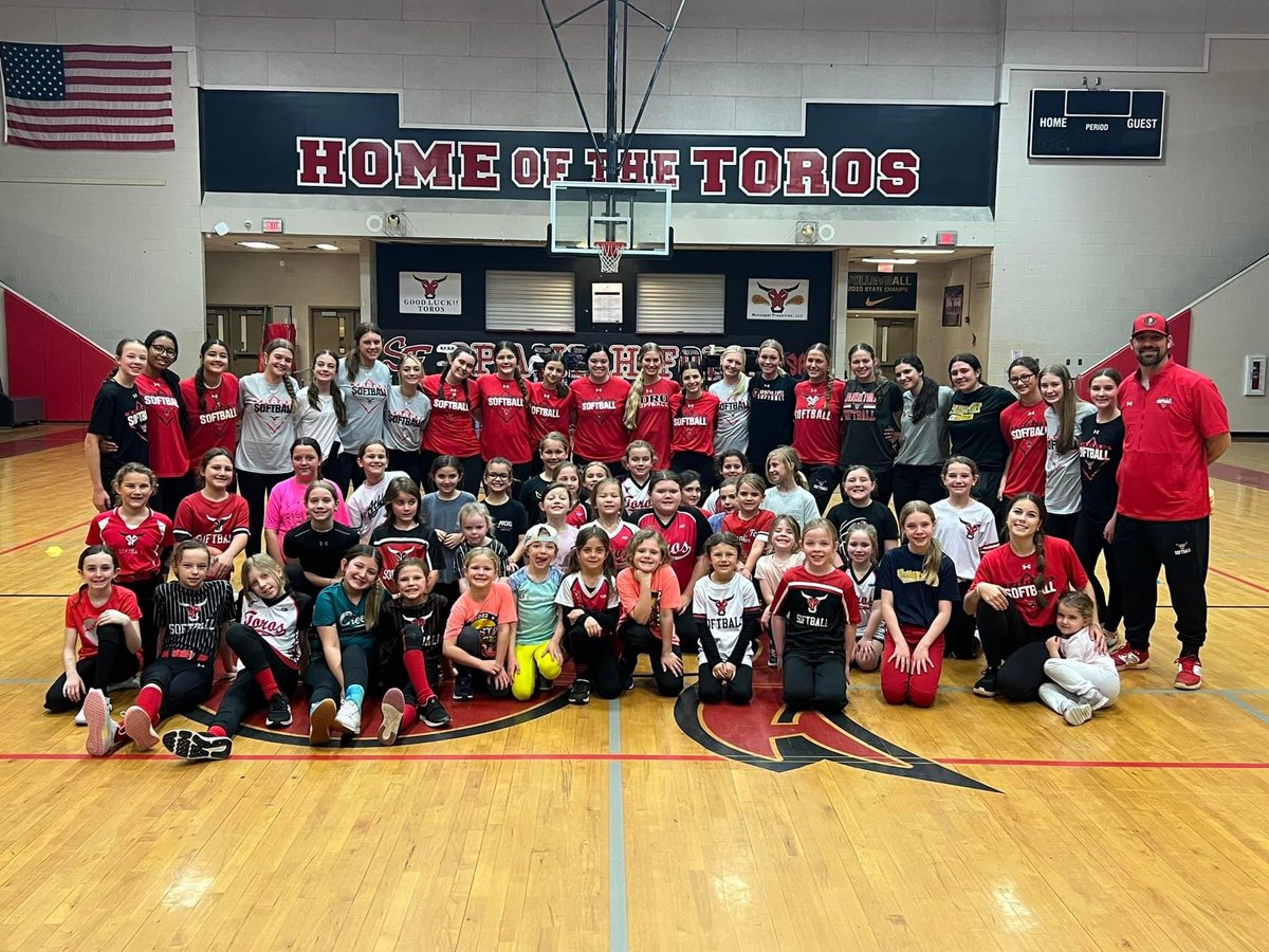 MallarieBeagle's tweet image. I had a great time yesterday getting to meet all the campers at the Spanish Fort Softball kids camp! #softball #lovethisprogram