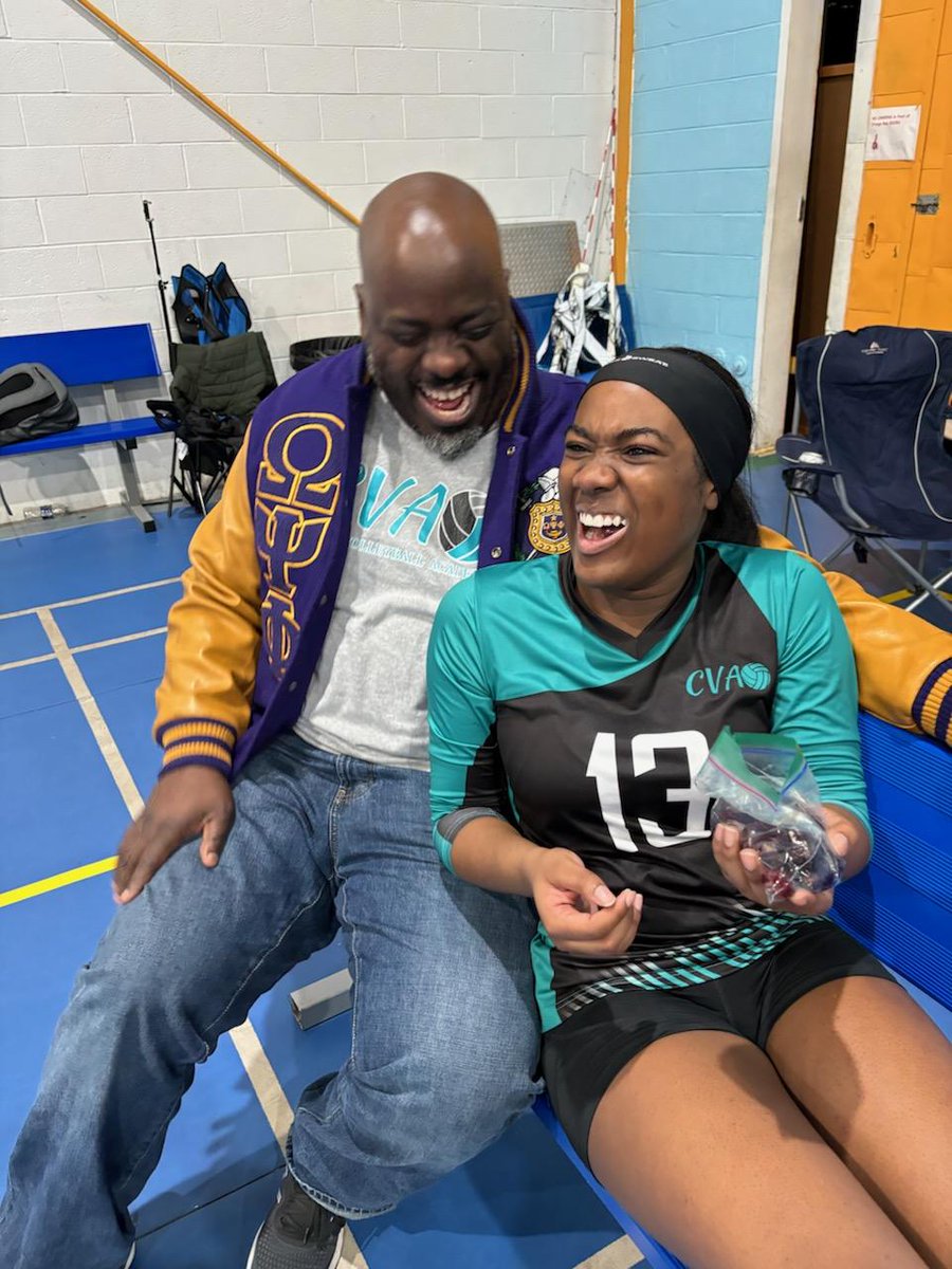 Chilling with my daughter after a long day of volleyball 🏐 Proud #girldad