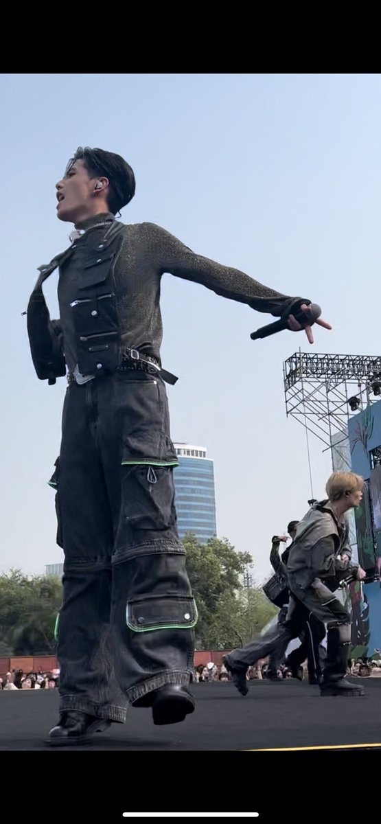 tomotomoh_'s tweet photo. #KOKORO #小波津志
#PSYCHICFEVER
#ASS2023 #ASSVol2
#PSYCHICFEVERatJAKARTA
#PSYCHICFEVERIndonesia
KOKORO's singing and dancing are really good👍🏽👍🏽 https://t.co/v3RuwOr6ut