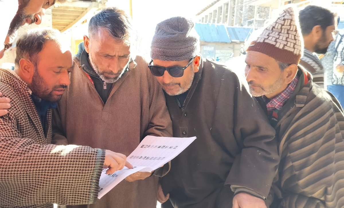 Visit to Marwah Pcyt. Electoral Roll (SSR)
Locals in Marwah move out to other parts of the UT during winters. So it became challenging to enroll them.
<a href="/OfficeOfLGJandK/">Office of LG J&K</a>
<a href="/PIB_India/">PIB India</a>
<a href="/PIBSrinagar/">PIB in Jammu Kashmir & Ladakh</a>
<a href="/dckishtwar/">Deputy Commissioner Kishtwar</a>
<a href="/diprjk/">Information & PR, J&K</a>
<a href="/DICKishtwar/">Information & PR, Kishtwar</a> 
<a href="/ddnews_jammu/">DD NEWS JAMMU | डीडी न्यूज़ जम्मू</a>
#PanunMarwah
#MarwahRising