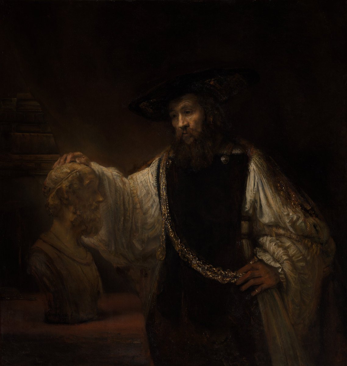 VanesaRegaladoV's tweet photo. En este lienzo hay tres "retratos".

El de Homero, en el busto escultórico.

El de Aristóteles, en esa impresionante figura que se recorta entre claroscuros.

Y el de Alejandro Magno, en el medallón que cuelga del cuello de Aristóteles.

Rembrandt y su reflexión sobre la fama. https://t.co/c7eh4FEfAi
