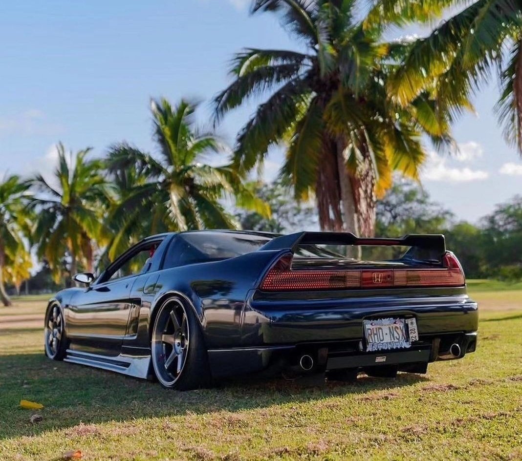 autoass's tweet photo. NSX https://t.co/3uKT4XmtSU