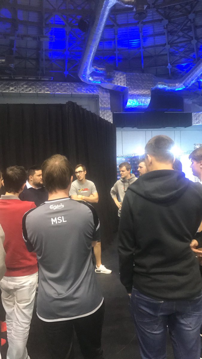 Players having a meeting in regards to if Donk should be allowed for next tournament or not.