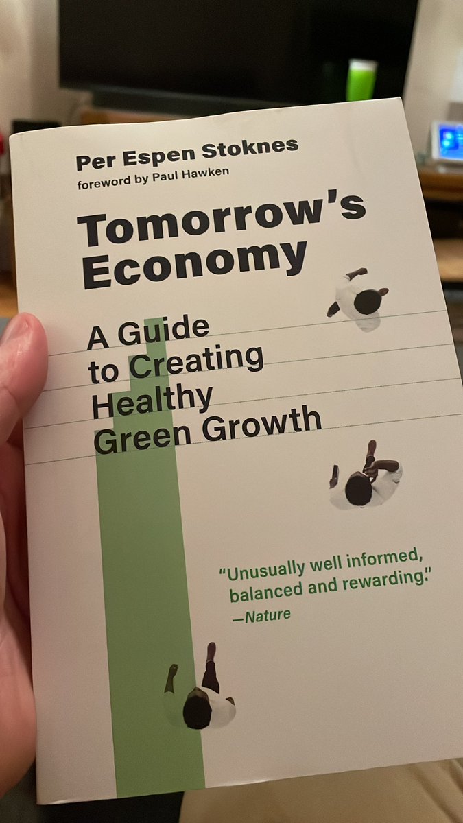 Weavermiles's tweet image. The mainstream political parties may have given up on #greengrowth but with an ecological ceiling, I ask what is the UK moonshot mission for 2040? I thought this book by @estoknes might help in enlighten me to unlock innovation &amp;amp; progress: 

#getonwithit