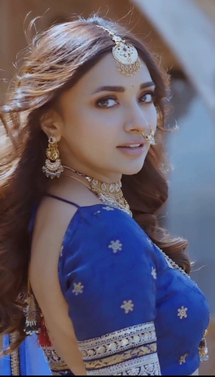 Abhiya tweet media