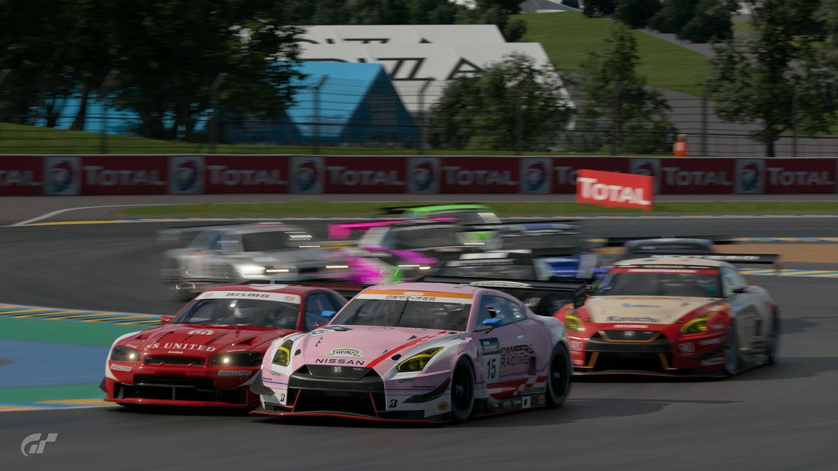 Hein2_HHF's tweet image. #日産サティオ佐賀GP2023 ウィンターファイナル
予選・決勝共にQ4→R3

正直自信がなかったウィンターファイナル。
しかし予選は確実性を重視、決勝はスタートに全てを賭けたおかげで、何と3位に入りグランドファイナル進出を決めました！
応援下さった方、共に走った皆様、ありがとうございました🙇🏻‍♂️