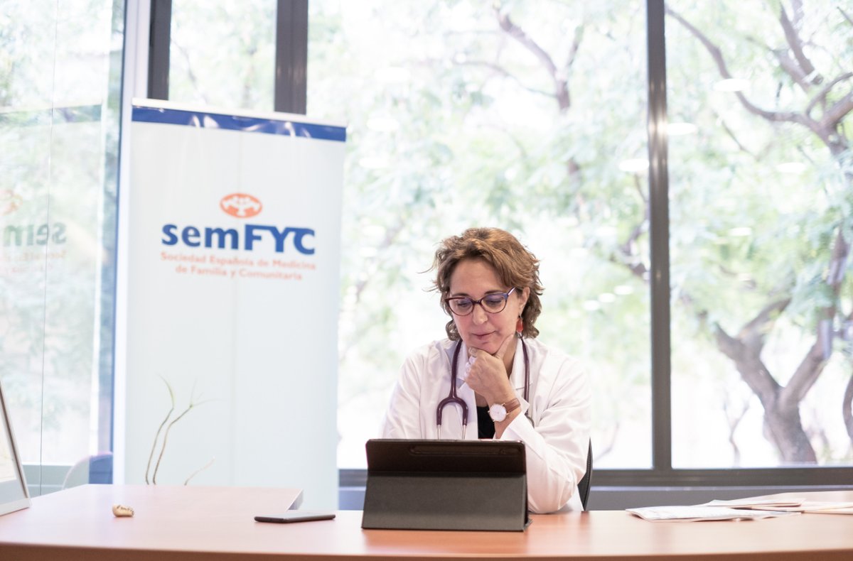 semfyc's tweet photo. La visión androcéntrica o la brecha de género para acceder a la investigación son algunos de los aspectos que abordan, coincidiendo con el Día Internacional de la Mujer y la Niña en la Ciencia, diversas MFyC e investigadoras en este reportaje 👩⚕️⤵️

https://t.co/RTibK71DZC https://t.co/u8jQslSSqp
