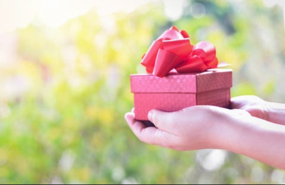 BusyDrT's tweet photo. A Different Valentine’s Day ❤️
A Different Perspective From Dr Sherri Tenpenny on the celebration of Feb 14; the day the world celebrates as the International day of Love ❤️
‘Give a gift you’ll both remember’
https://t.co/CKkqPpLNsl
#OWWG #OnWalkingWithGod #DrTSubstack #ValentinesDay #GodsWord