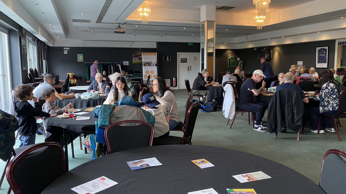 Come and join us at our Friday Lunch Club. It's FREE and open to everyone!

🗓️ Friday
⏰ 12pm-2pm
📌 Community Hub, Easter Road Stadium

We'll see you this afternoon 💚
