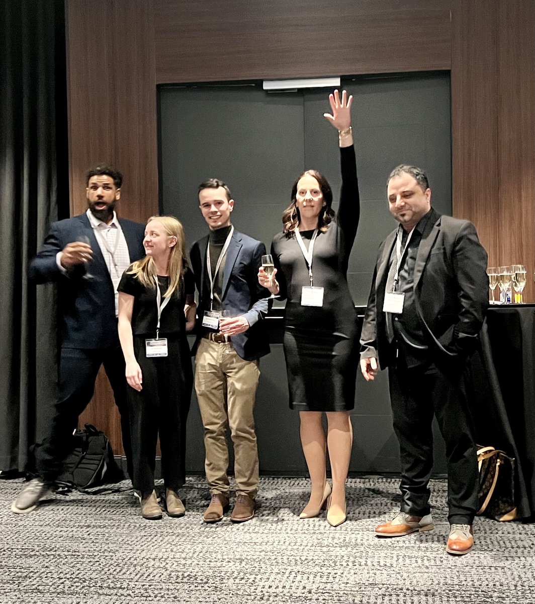 LowUpCdnAnesSym's tweet photo. #LUCAS2024
#ResidentCompetition
Congrats to @DawsonLeFleur
@QueensPeriopMed
@anesthesianews
@jordan_leitch https://t.co/fWpBroeE2n