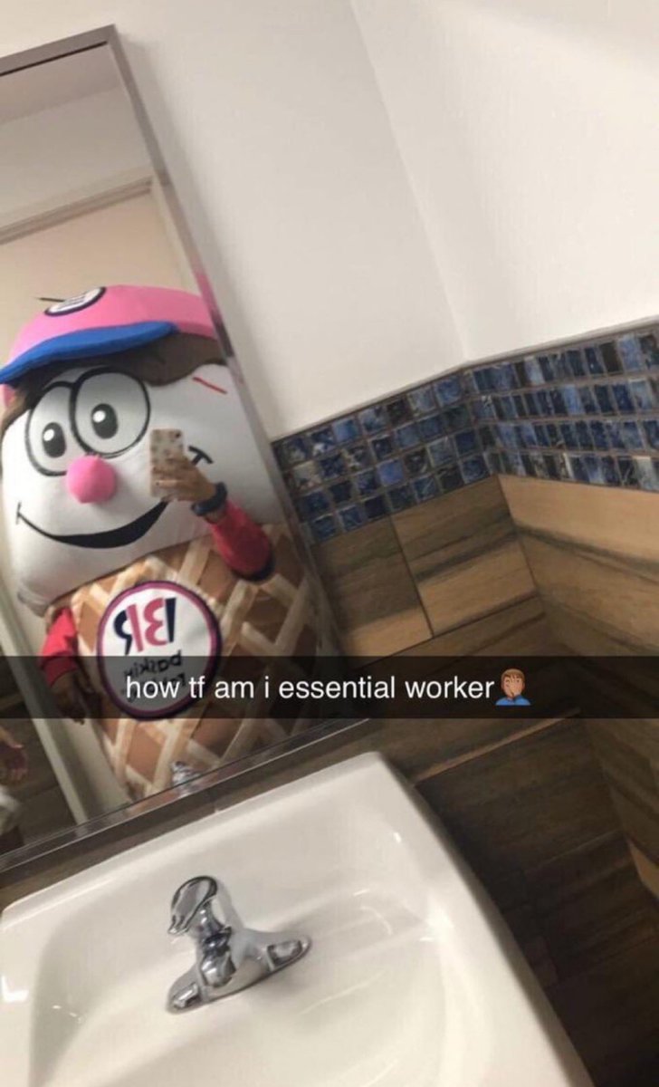 NoContextHumans tweet picture