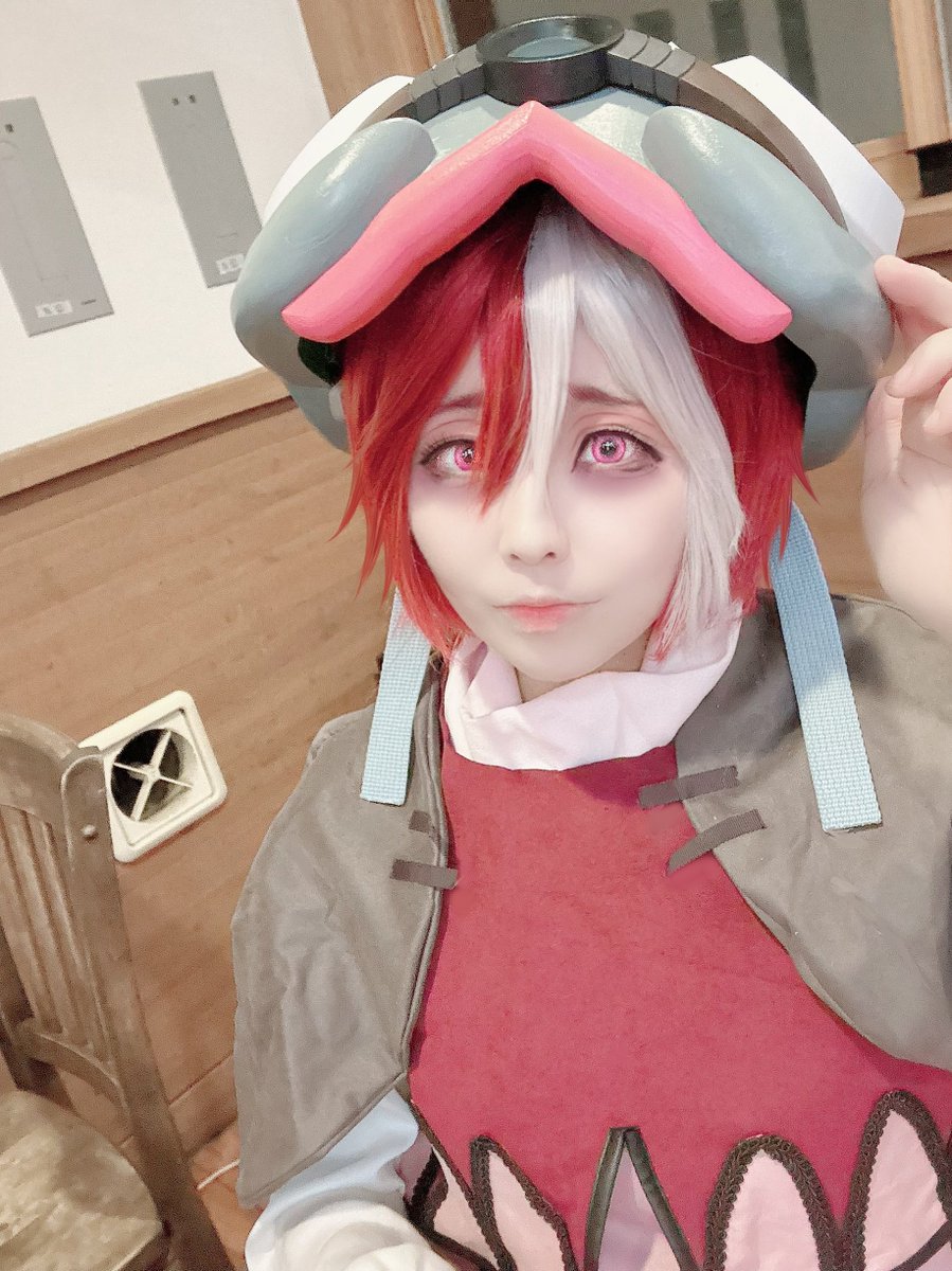 「おそほ。久々にメイアビのヴエコやってきた。外撮楽しかったしデータ見るの楽しみ#お」|東雲あけぼの丸のイラスト