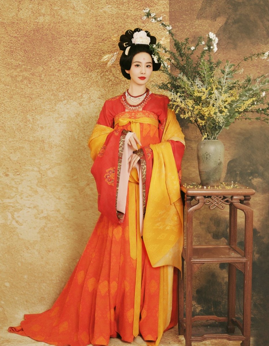 The Spring Festival(Chinese New Year)  Gala broadcast on Chinese New Year's Eve featured Hanfu from many dynasties, and now Chinese actor Liu Shishi劉詩詩 is pictured wearing Hanfu from the late Tang Dynasty. 
This is a set of Chinese clothing(hanfu)  from about 1300 years ago